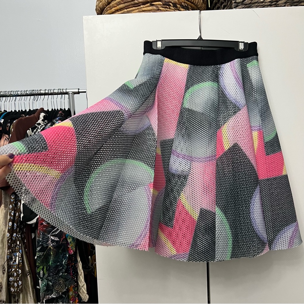 Colorful Bright Neon Rainbow Geometric Knee-Length Circle Full Mesh Skirt Sz M